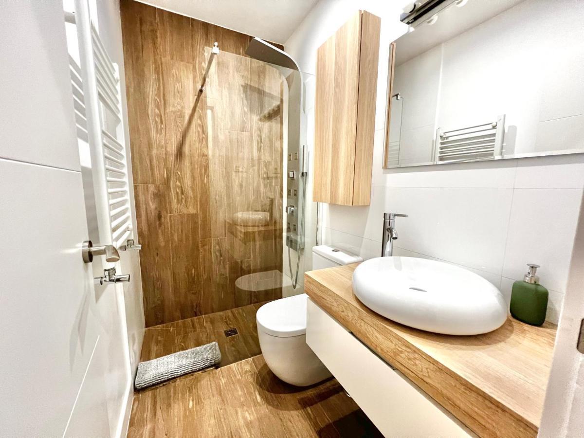 Apartamentos Moncloa มาดริด ภายนอก รูปภาพ